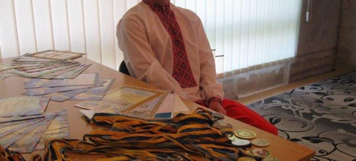 Талановитий слабозорий спортсмен-сміхотерапевт Дмитро Мурдза: “Без оптимізму й віри у себе – перемога неможлива!”