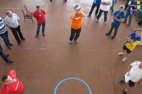 Сильні духом змагалися у бомбаскеті, шахах і дартсі