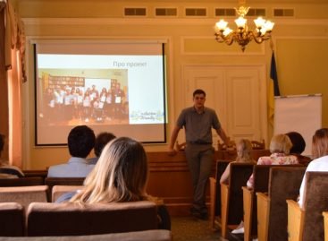 Для громадськості організували семінар щодо супроводу людей з інвалідністю