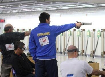 Українські пара-стрілки стали першими на міжнародному турнірі в США