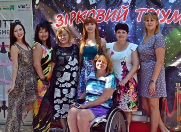 Fashion-показ випускників проєкту «Шиття без обмежень»