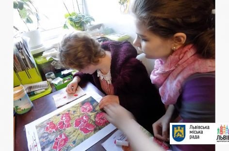 У Львові для молоді з інвалідністю створили «Соціальну майстерню»
