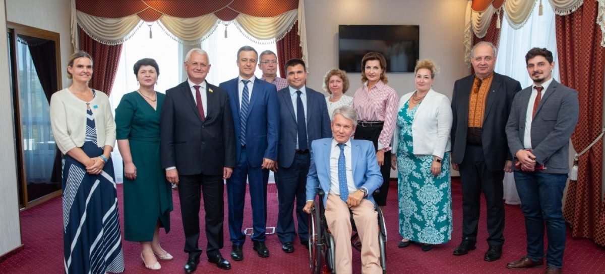 Фонд Порошенка здійснив переклад Саламанської декларації державною мовою