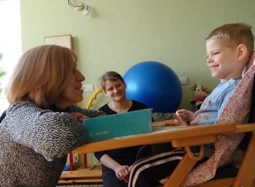 Раннє втручання: вікно можливостей для особливих дітей