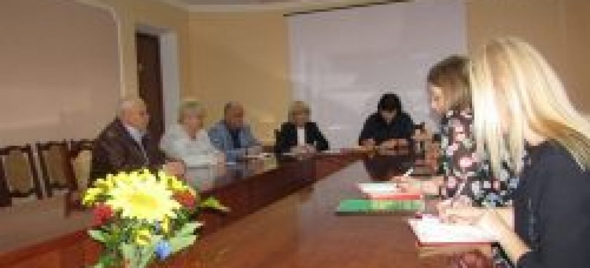 В райдержадміністрації обговорили питання створення районного відділення при Тернопільському обласному центрі соціальної реабілітації дітей з інвалідністю