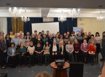 Учасники семінару обговорили переваги та недоліки впровадження інклюзивної освіти для дітей з глибокими порушеннями зору