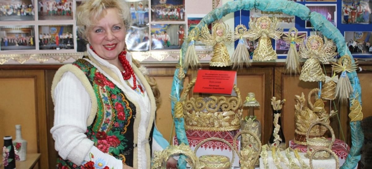 У Житомирі презентували виставку творчих робіт людей з інвалідністю