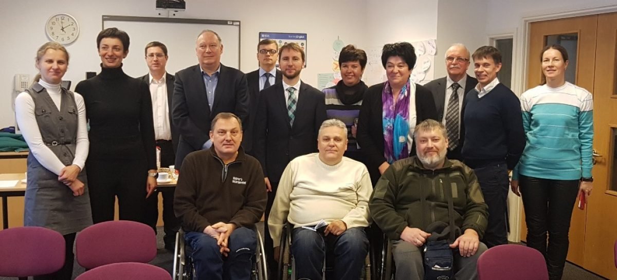 Зустріч з Яном Юппом, співробітником технічної служби МЗС Великої Британії