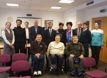 Зустріч з Яном Юппом, співробітником технічної служби МЗС Великої Британії
