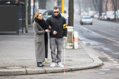 Послугою муніципального супроводу незрячих у Вінниці скористалися майже тисячу разів