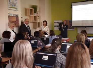 Понад 70 фахівців ІРЦ пройшли тренінги із сучасних методик – це дозволить підбирати кращі форми навчання для дітей з особливими освітніми потребами