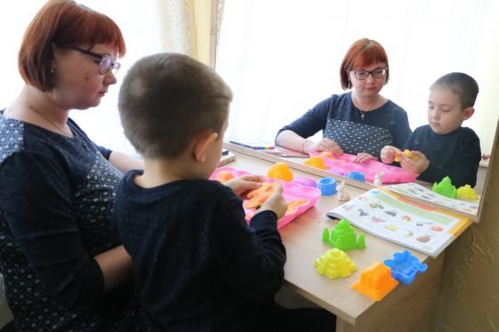 З дітьми займаються досвідчені спеціалісти