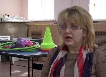 Для людей з інвалідністю облаштують спеціальні кабінки для голосування на виборах