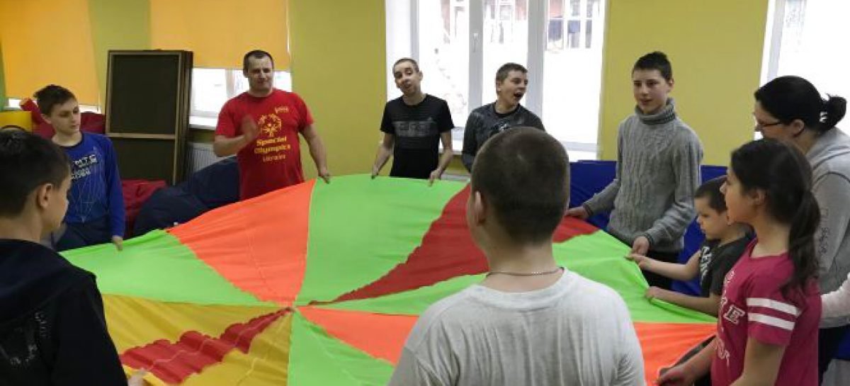 Діти дощу. Їм потрібні не ліки, а спілкування