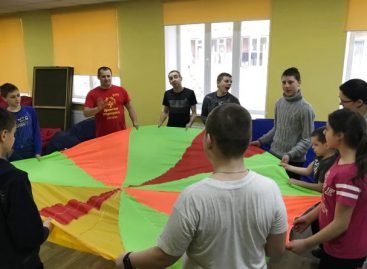Діти дощу. Їм потрібні не ліки, а спілкування