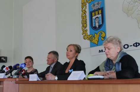 Прикарпатські медики допомагають людям з аутизмом