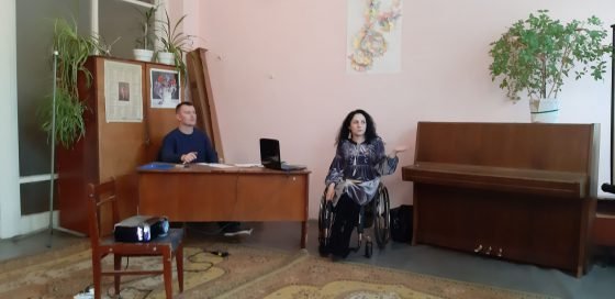 У м. Сторожинець відбувся тренінг з питань забезпечення доступності тротуарної мережі