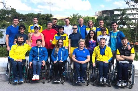 Українські фехтувальники на візках повертаються з Бразилії з 9 високими нагородами