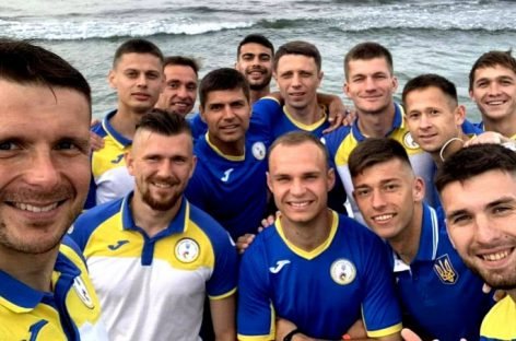 Національна дефлімпійська збірна команда з футболу вийшла у півфінал чемпіонату Європи