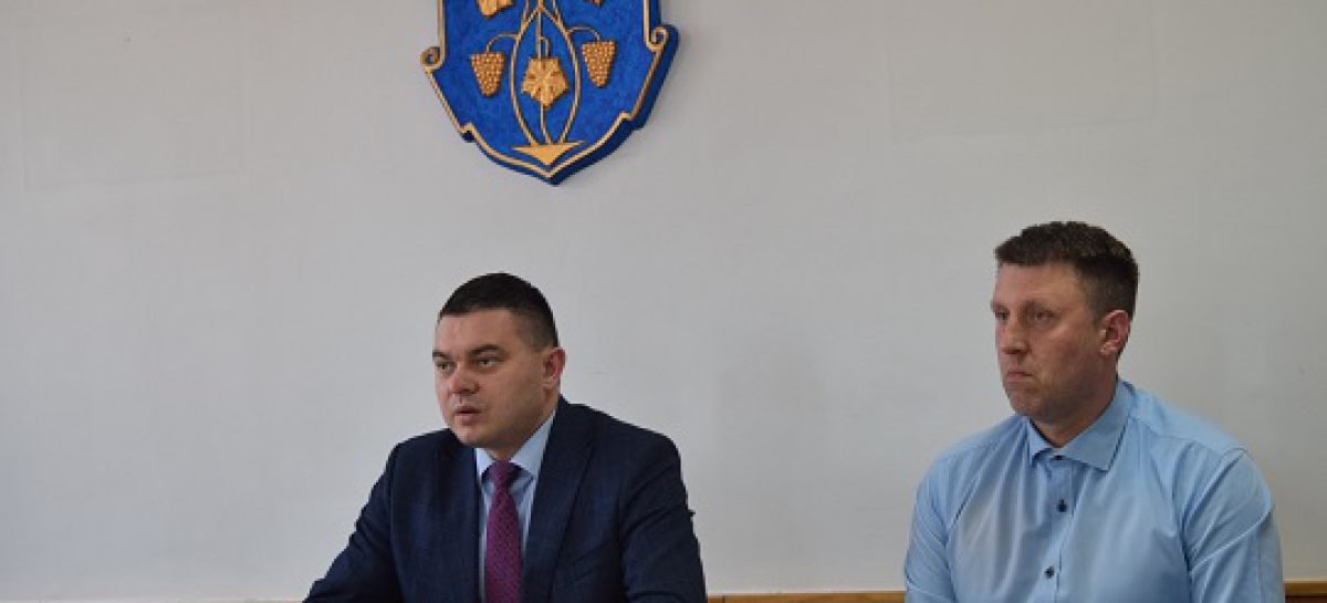 У міськраді обговорили проєкт Програми “Ужгород – місто, доступне для всіх”