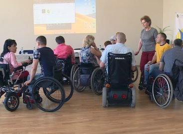 У Коломиї провели навчальний курс «Інвалідність – не обмежує, обмежує дискримінація» (відео)