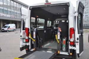 Малі міста Київщини отримають авто для перевезення осіб з інвалідністю