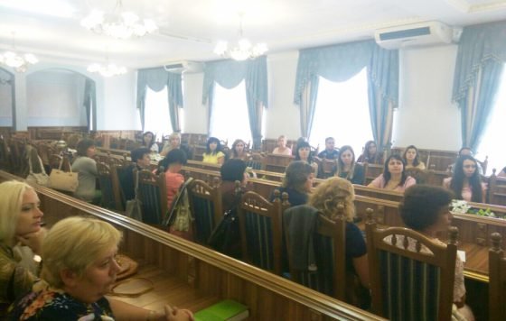 В Івано-Франківській ОДА провели тренінг для працівників соціальних служб області