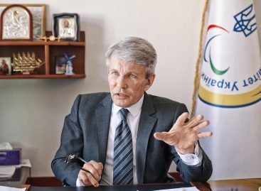 Валерий Сушкевич о безбарьерной Украине: “Я никогда не думал, что заеду по пандусу в поезд”