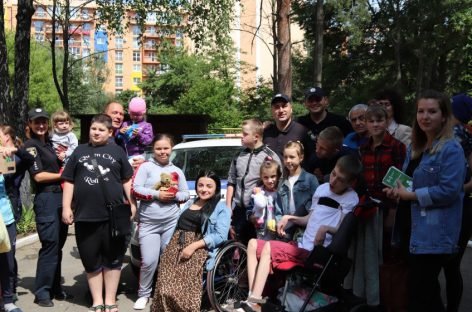 У Чернівцях для дітей з інвалідністю влаштували яскраве свято