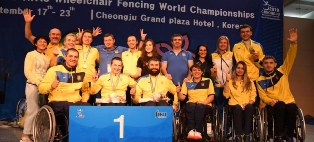 Переможна національна паралімпійська збірна з фехтування завершила чемпіонат світу 10 медалями