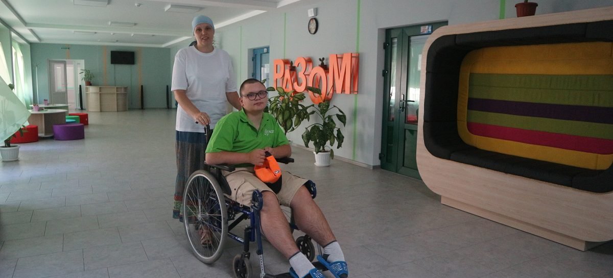 Школи не для всіх: як у Кропивницькому здобувають освіту діти з інвалідністю