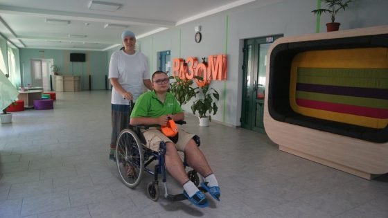 Школи не для всіх: як у Кропивницькому здобувають освіту діти з інвалідністю