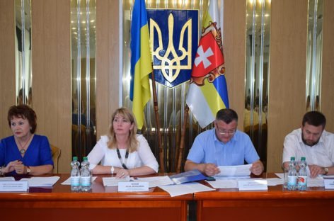 В Рівненській обласній раді стурбовані ситуацією щодо рівного доступу до освіти