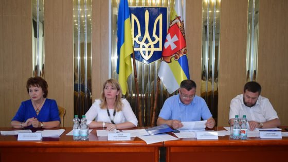 В обласній раді стурбовані ситуацією щодо рівного доступу до освіти