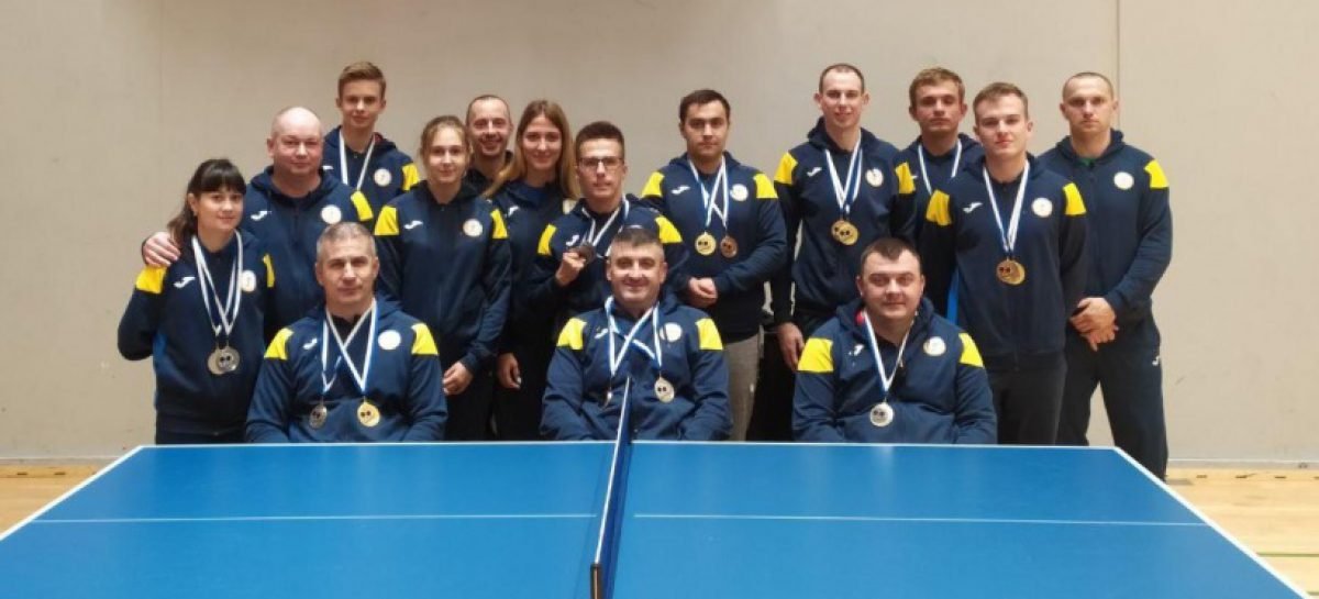 Національна паралімпійська збірна команда з настільного тенісу повернулась в Україну з перемогою