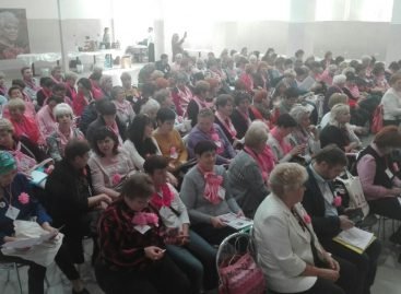 20 жовтня — Всеукраїнський день боротьби із захворюванням на рак молочної залози