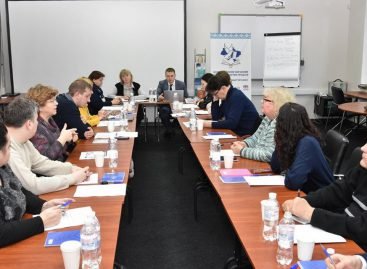 Спростити участь у виборчому процесі людей з інвалідністю та маломобільних груп населення