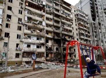 Оксана К., має інвалідність 1 гр, пересувається на візку