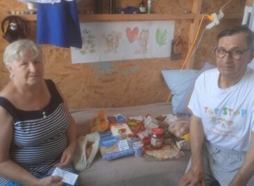 В Чернівецькій області люди з інвалідністю отримали сертифікати для сплати за продукти харчування і засоби гігієни у мережі магазинів «АТБ-Маркет»