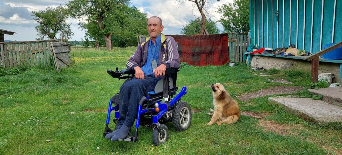 «Дякую Богу та добрим людям. Цей транспортний засіб для мене спасіння». Продовжуємо допомагати людям
